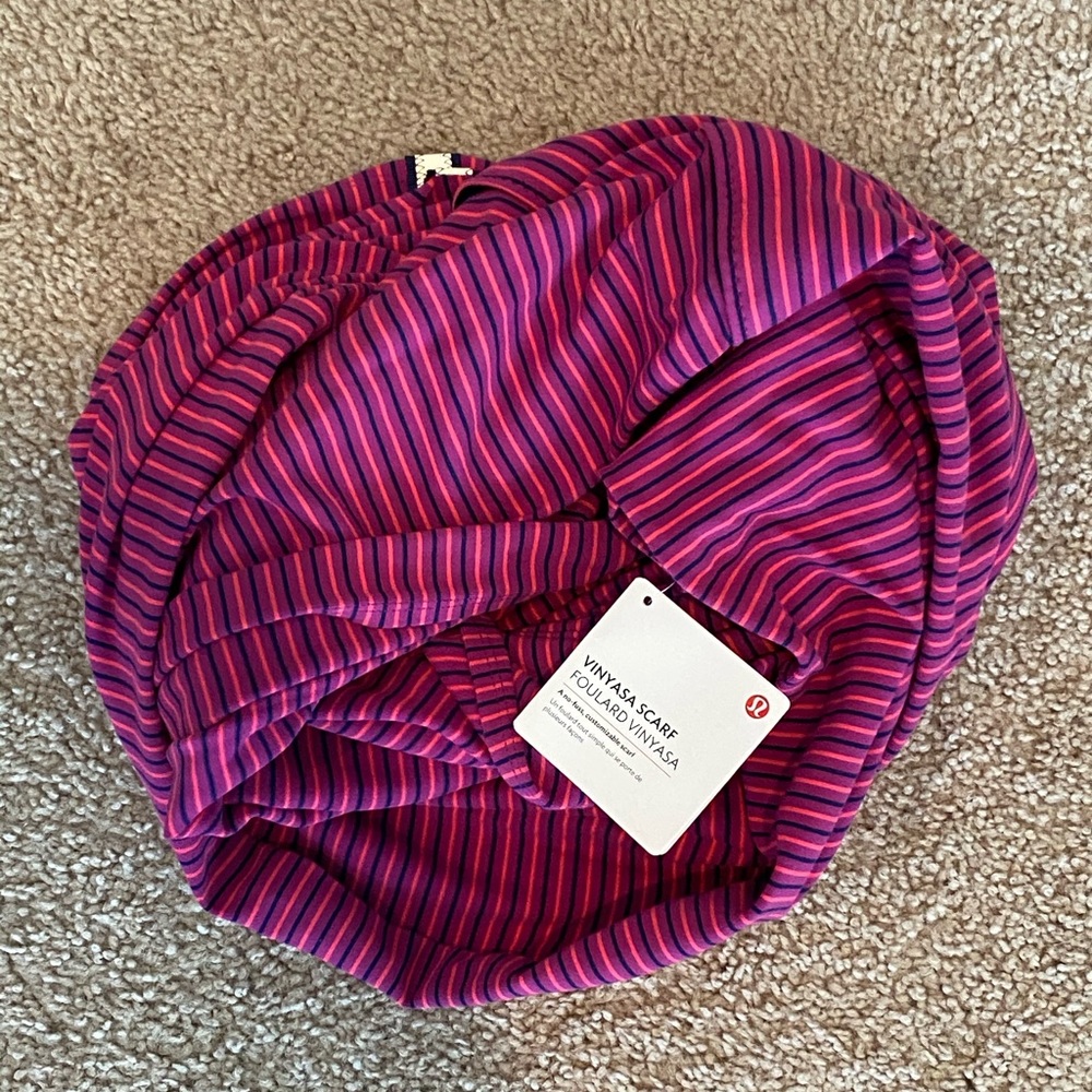 Lululemon | Stripped Vinyasa Scarf